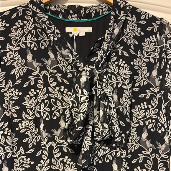 Boden Elegant Black and White Floral Parrot Paradise Dress 8 - Picture 11 of 11